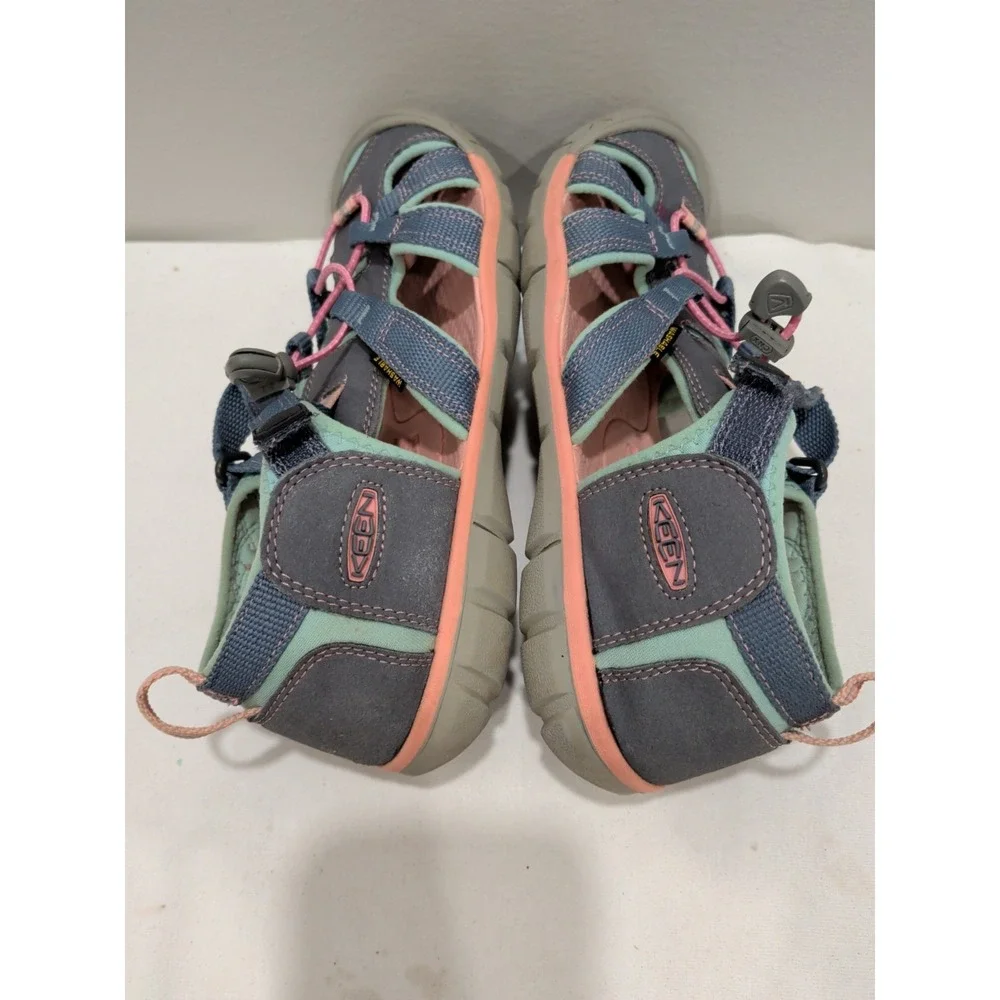 KEEN Seacamp II CNX Outdoors Waterproof Sandals Girls US 5 Rubber Sole